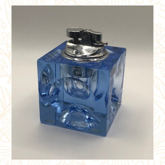 SOLD Vintage Decorative Table Cigarette Lighter - Picture 1 of 10